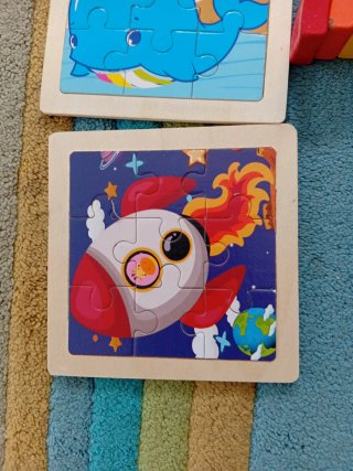 Puzzles infantiles: ballena y cohete