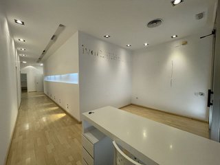 Local comercial en alquiler en El Pilar en Valencia