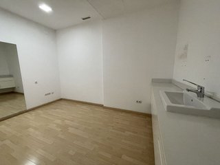 Local comercial en alquiler en El Pilar en Valencia