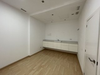 Local comercial en alquiler en El Pilar en Valencia