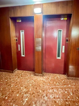 Piso en venta en San Pedro de Deusto-La Ribera en Bilbao