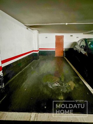 Piso en venta en San Pedro de Deusto-La Ribera en Bilbao
