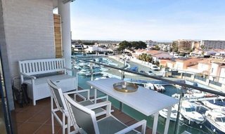 Piso en venta en Santa Margarida en Roses