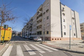 Piso en alquiler en Almanjáyar en Granada