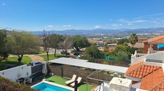Casa adosada en venta en Manantiales - Lagar - Cortijo en Alhaurín de la Torre