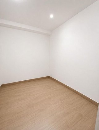 Dúplex en venta en El Poble Sec - Parc de Montjuïc en Barcelona