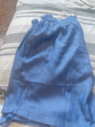 Pantalón corto azul