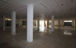 Local comercial en alquiler en Catral