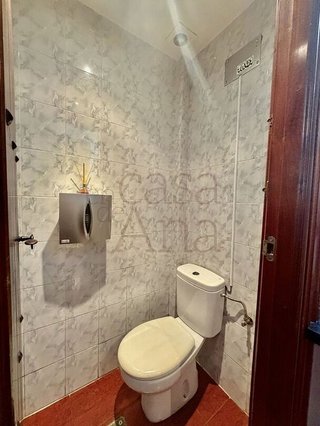 Local comercial en alquiler en San Pedro de Deusto-La Ribera en Bilbao
