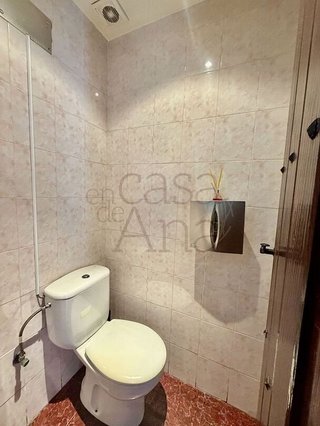 Local comercial en alquiler en San Pedro de Deusto-La Ribera en Bilbao