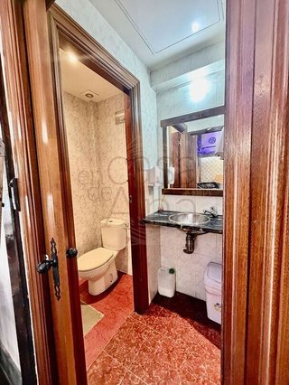 Local comercial en alquiler en San Pedro de Deusto-La Ribera en Bilbao