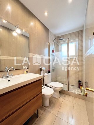 Piso en venta en Ciutat Jardí en Valencia