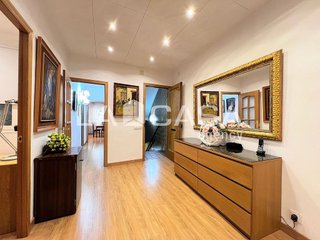 Piso en venta en Ciutat Jardí en Valencia