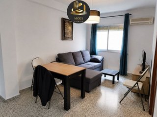 Piso en alquiler en Peñamefecit - Avda Barcelona en Jaén