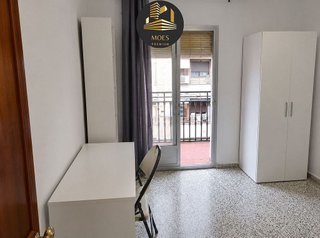 Piso en alquiler en Peñamefecit - Avda Barcelona en Jaén