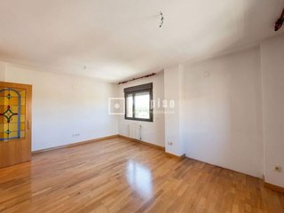 Piso en alquiler en Sanchinarro en Madrid