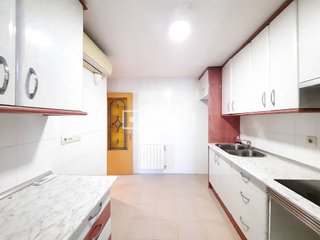 Piso en alquiler en Sanchinarro en Madrid