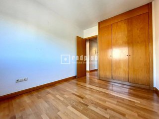 Piso en alquiler en Sanchinarro en Madrid