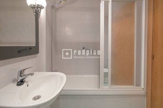 Piso en alquiler en Sanchinarro en Madrid