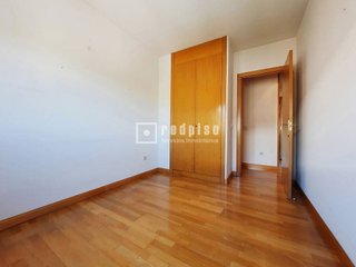 Piso en alquiler en Sanchinarro en Madrid
