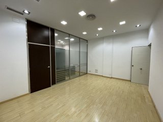 Local comercial en alquiler en El Pilar en Valencia