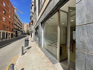 Local comercial en alquiler en El Pilar en Valencia
