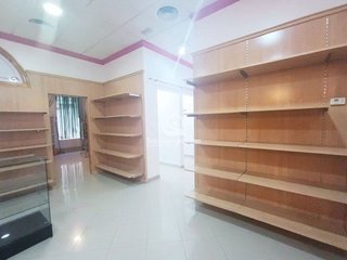 Local comercial en alquiler en Martos