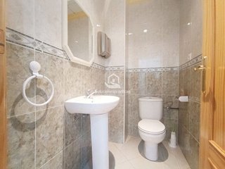 Local comercial en alquiler en Martos