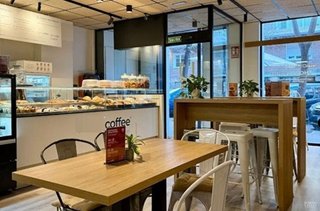 Local comercial en alquiler en Arapiles en Madrid
