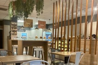 Local comercial en alquiler en Arapiles en Madrid