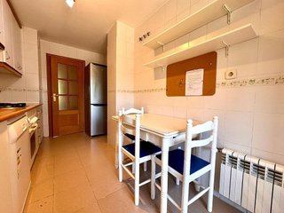 Piso en alquiler en Apóstol Santiago en Madrid