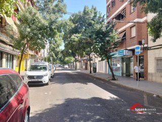 Local comercial en alquiler en Santa Rosa - Valdeolleros en Córdoba