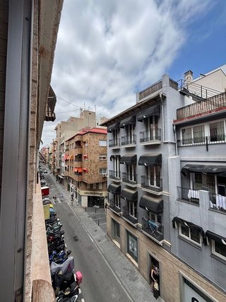 Piso en alquiler en Centro en Alicante