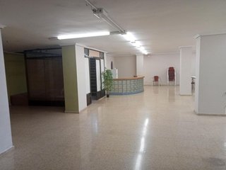 Local comercial en venta en Buñol