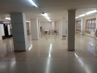 Local comercial en venta en Buñol