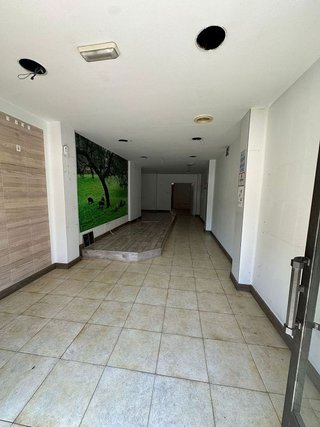Local comercial en alquiler en Maracena