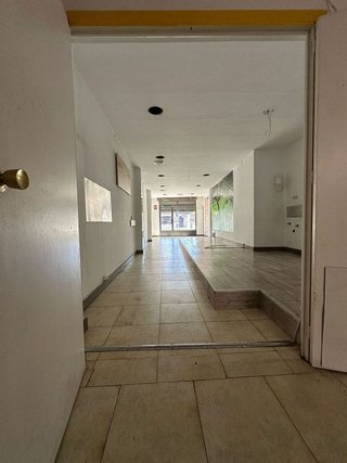 Local comercial en alquiler en Maracena