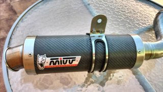 Escape Mivv Carbono Yamaha FZ1