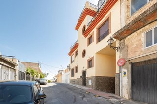 Piso en venta en Zubia (La)