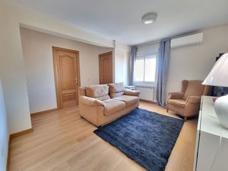 Piso en alquiler en Peñagrande en Madrid
