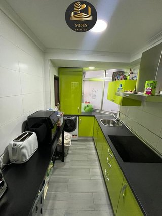Piso en venta en Linares