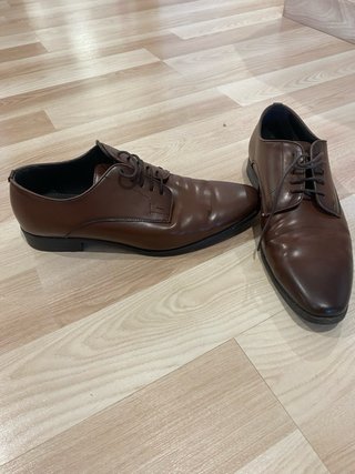 Zapatos marrones