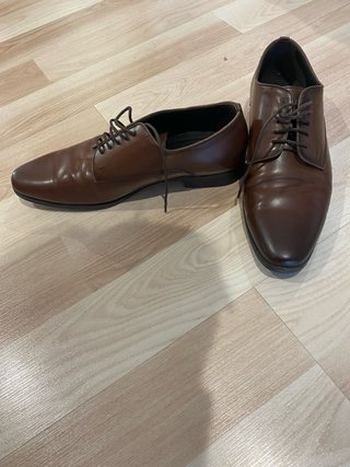 Zapatos marrones