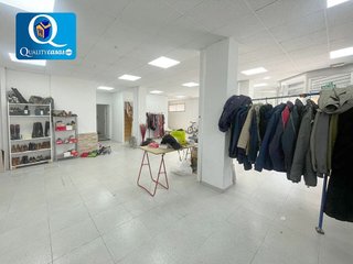 Local comercial en venta en Altozano - Conde Lumiares en Alicante