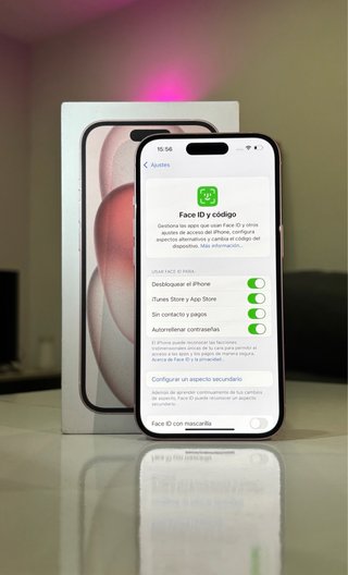 iPhone 15 100% Batería