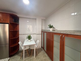 Piso en alquiler en Ensanche - Diputación en Alicante