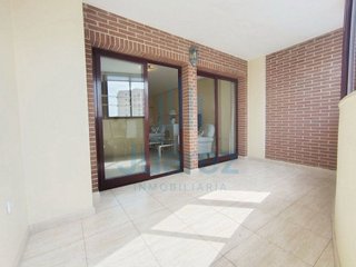 Piso en alquiler en Albufereta en Alicante