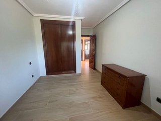 Piso en alquiler en Valverdón