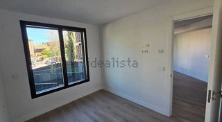 Piso en alquiler en Costillares en Madrid