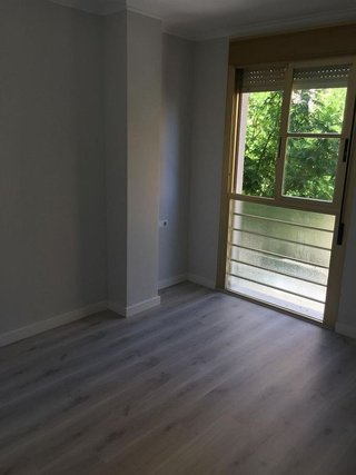Piso en alquiler en Puerta Blanca en Málaga